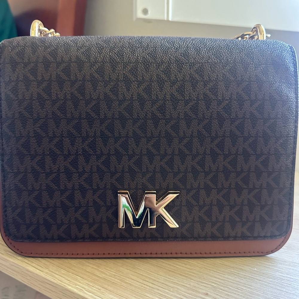 Michael Kors crossbody bag